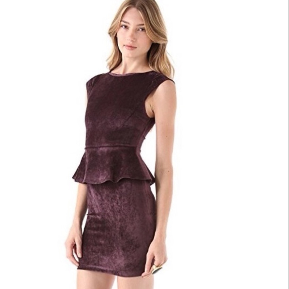 44. Alice and Olivia Velvet Plum Peplum Mini Dress Size 6